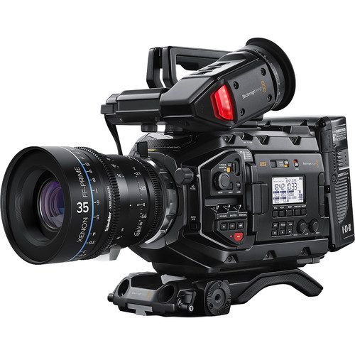 Professional broadcast video camera